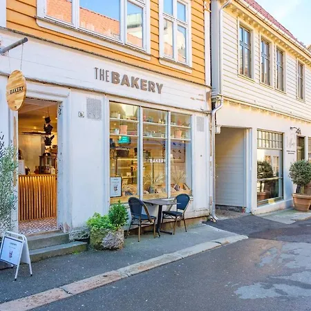 Private Double Next To Fish Market